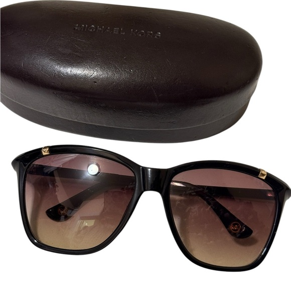 Michael Kors Black Sunglasses with Brown Gradient Lenses main image 11